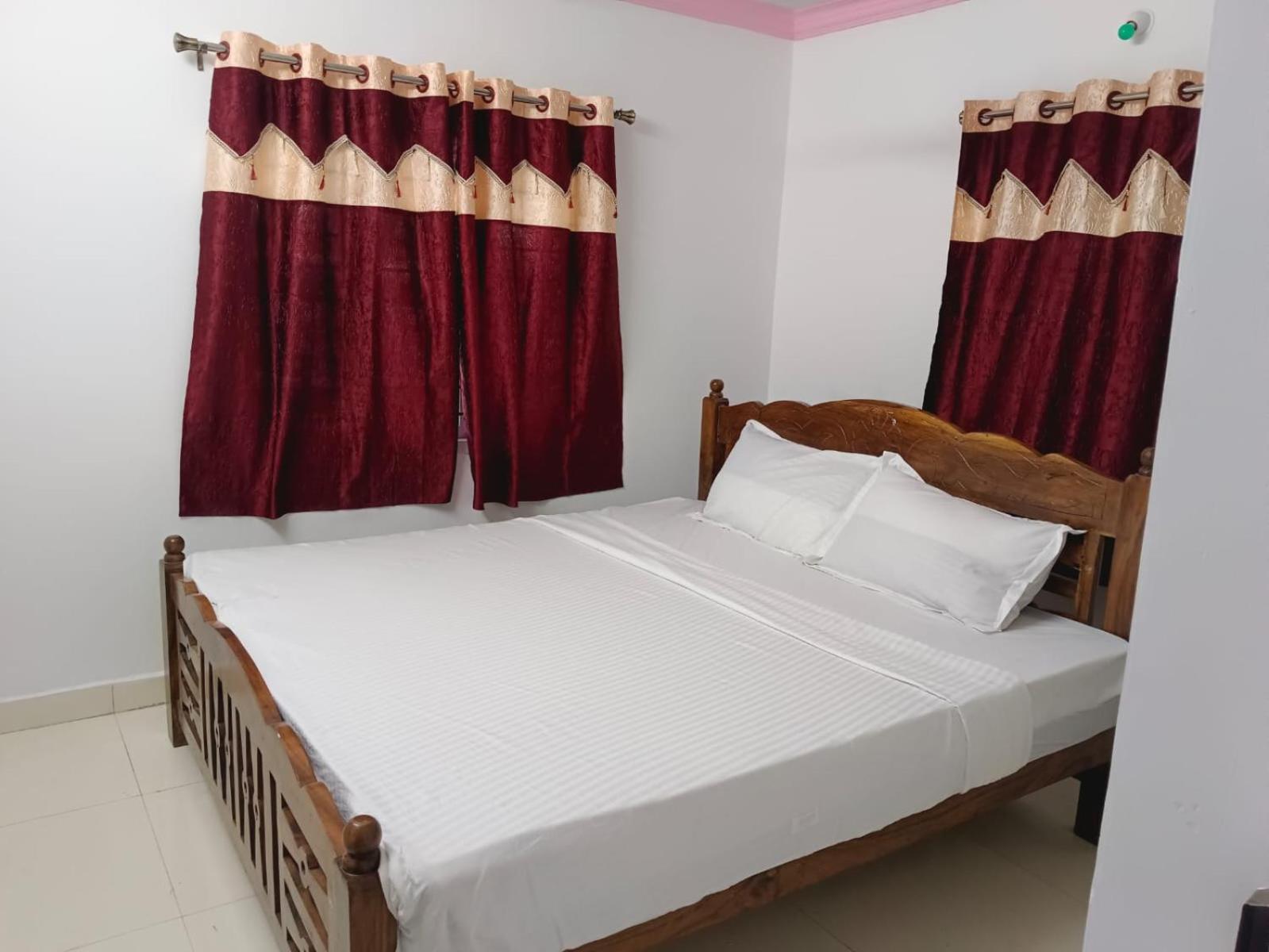 Madurai Koodal Nagar Homestay Exteriér fotografie